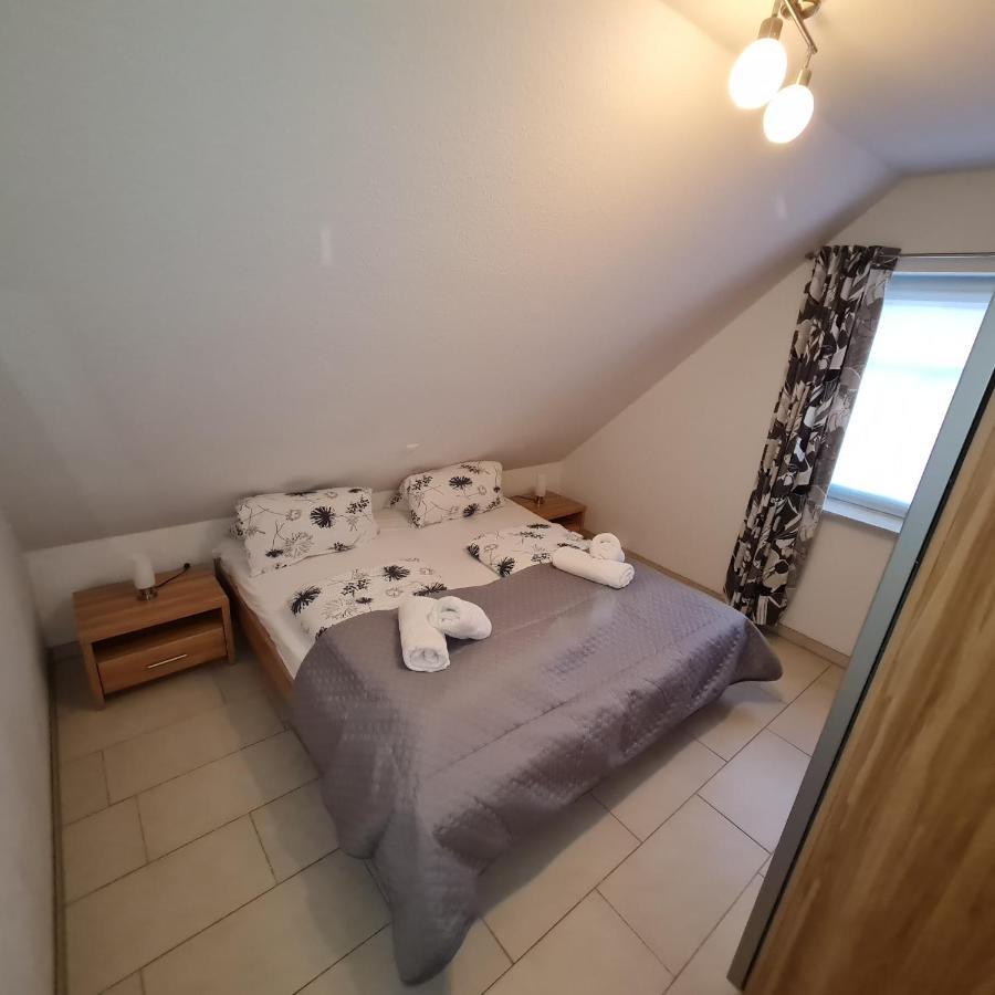 Ferienwohnungen Saida Wohnung 12 Норден Екстериор снимка